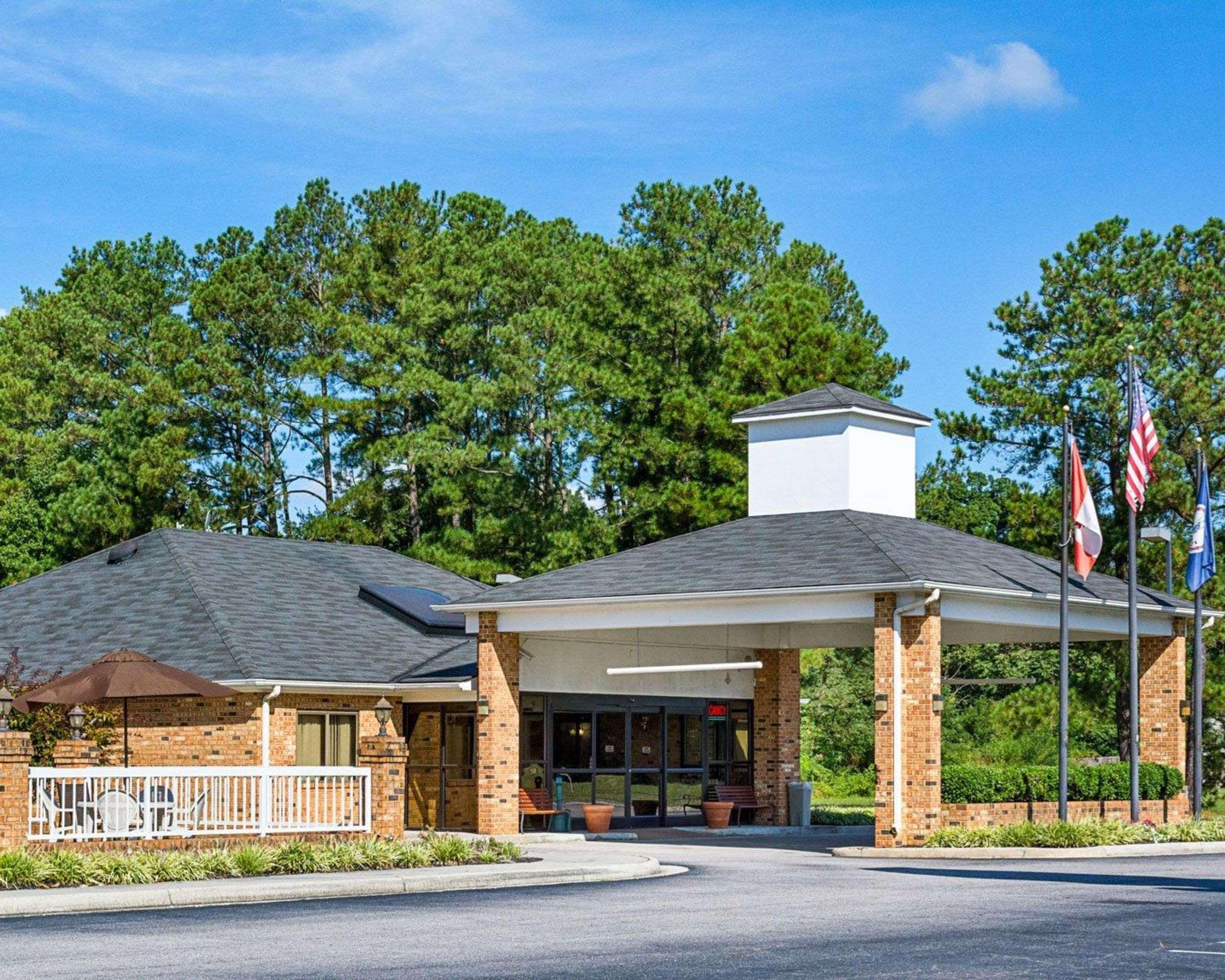 Quality Inn Petersburg Near Fort Gregg-Adams Exteriér fotografie