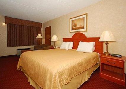 Quality Inn Petersburg Near Fort Gregg-Adams Exteriér fotografie